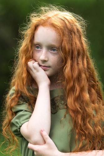 5a3edc2069a71d1264868c1b000b7717--forest-girl-the-forest.jpg