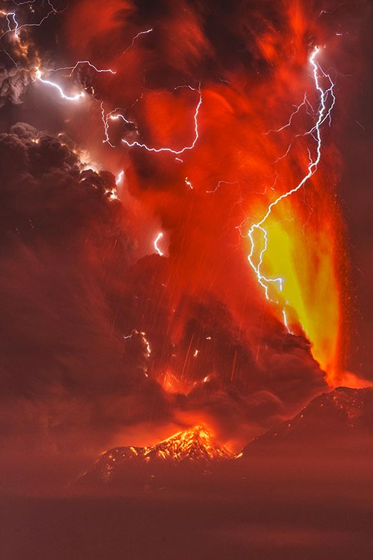 lightning strike 2.jpg