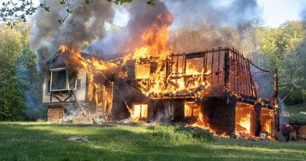 00HouseonFire.jpg
