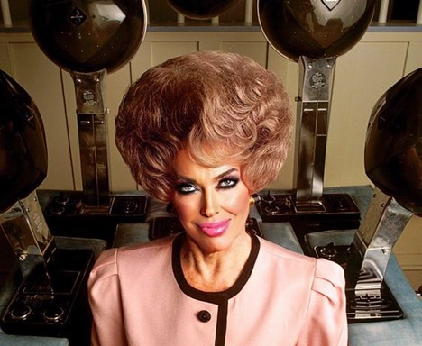 00salon.jpg