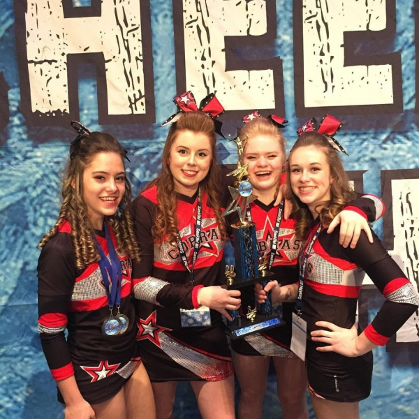 Cheer 2.jpg