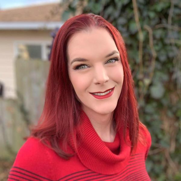 Kelly Pelon.jpg