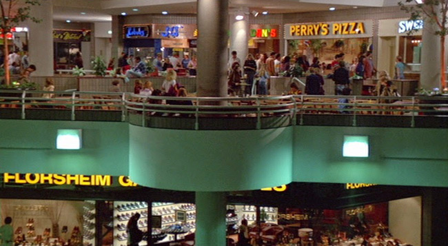 Perry's Pizza.jpg