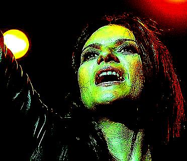 laurapausini.jpg