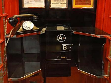 ab-phone-box-inside.jpg