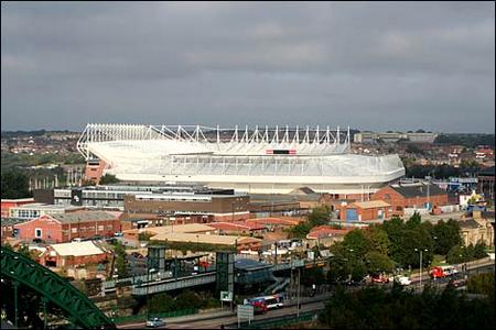 echo_24_stadium_light_470x313.jpg