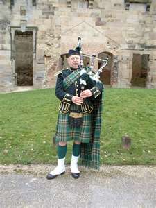 bagpiper.jpg